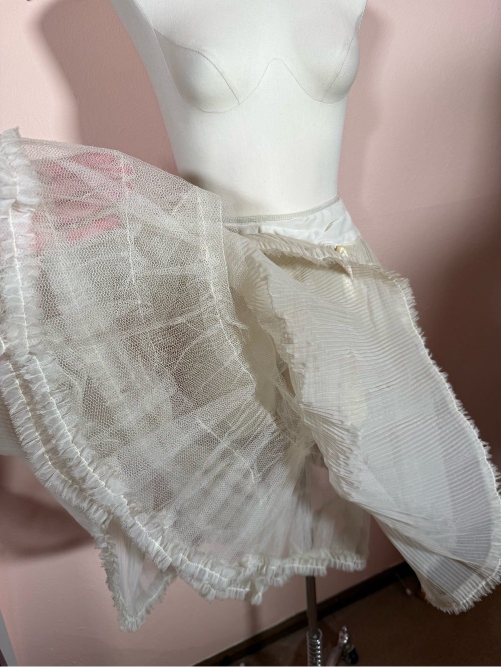Vintage 1940’s full multilayered micro pleated midi crinoline skirt slip small - Picture 12 of 17